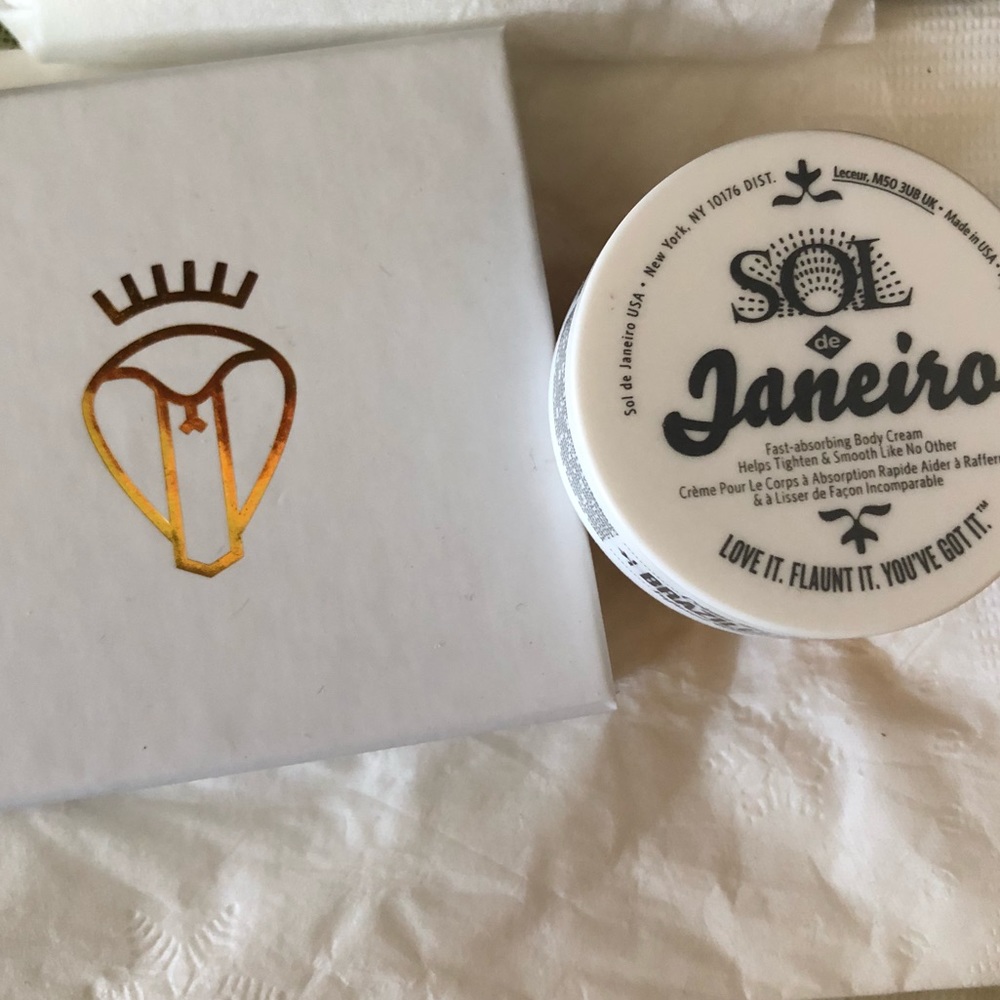 Battington Lashes & Sol de Janeiro Bum Bum Cream
